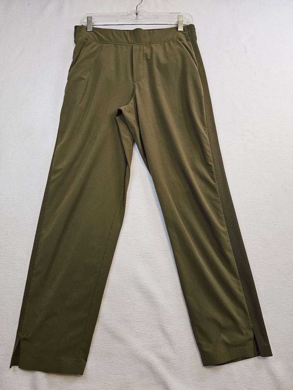 Athleta Woman Olive Straight-Leg Performance Pants Size 8